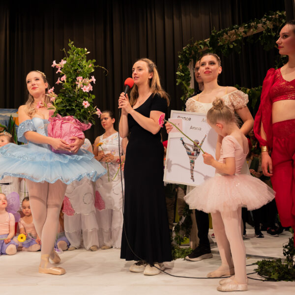 Tanzaufführung - Dance Academy Anna